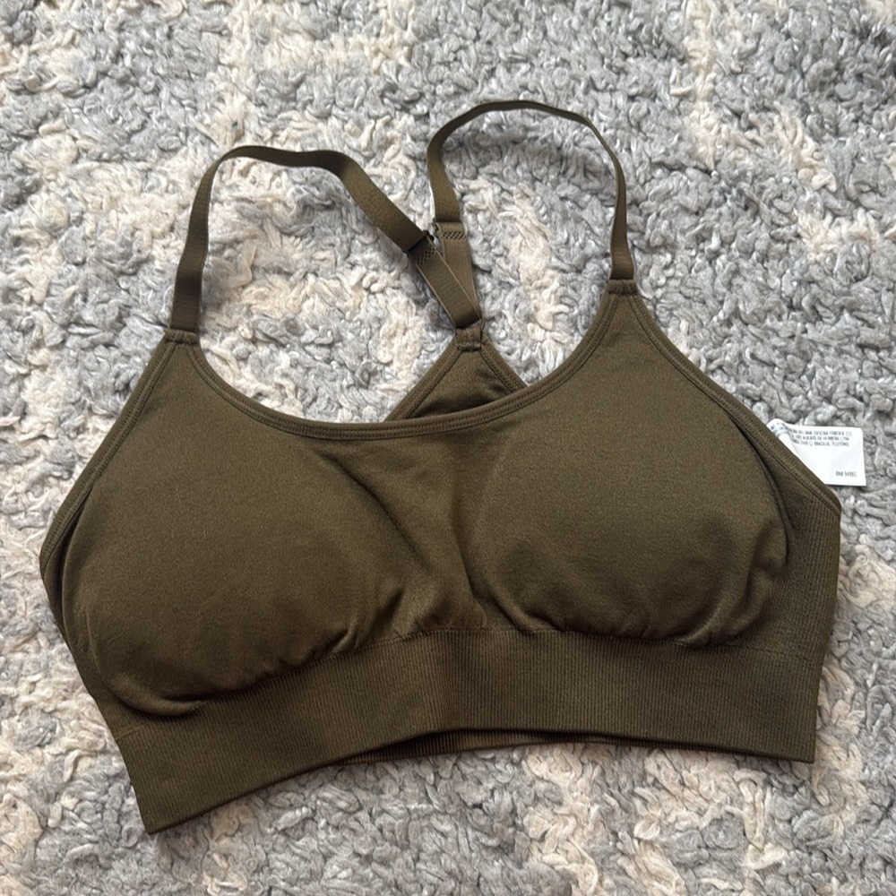 NWOT Forever 21 olive green sports bra size medium